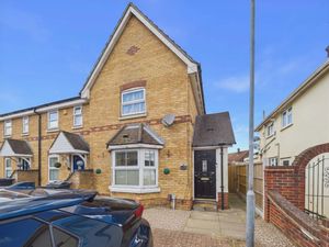 Photo 14- click for photo gallery